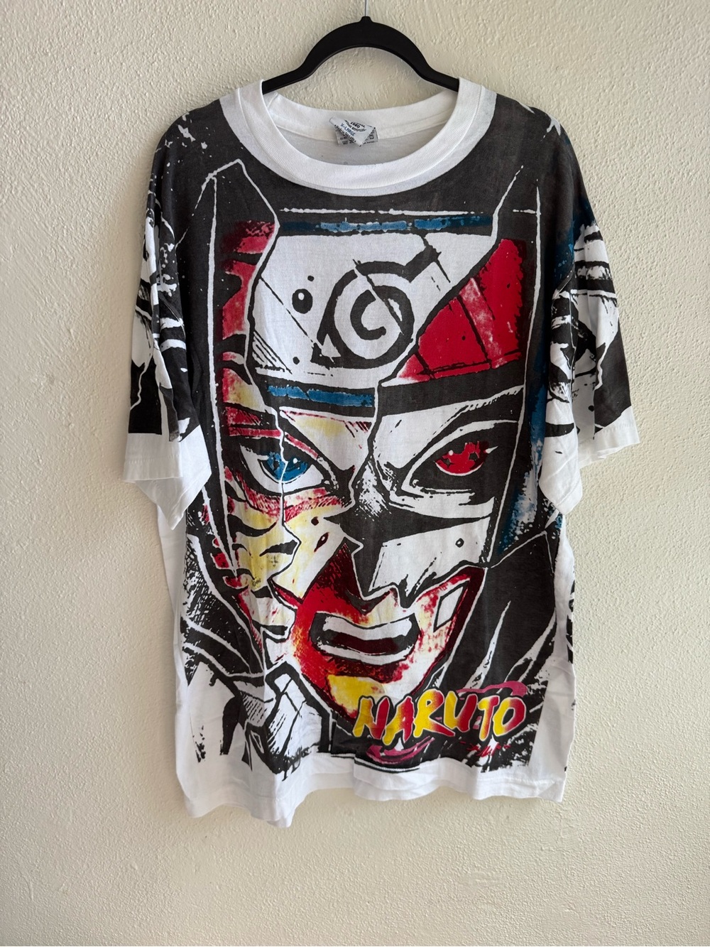 Naruto Graphic Tee in White, Black, Red